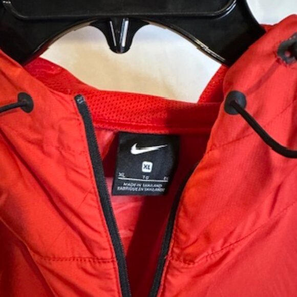 Nike Ohio State Buckeyes Red & Black Half-Zip Hooded Windbreaker – Size XL - Picture 3 of 3